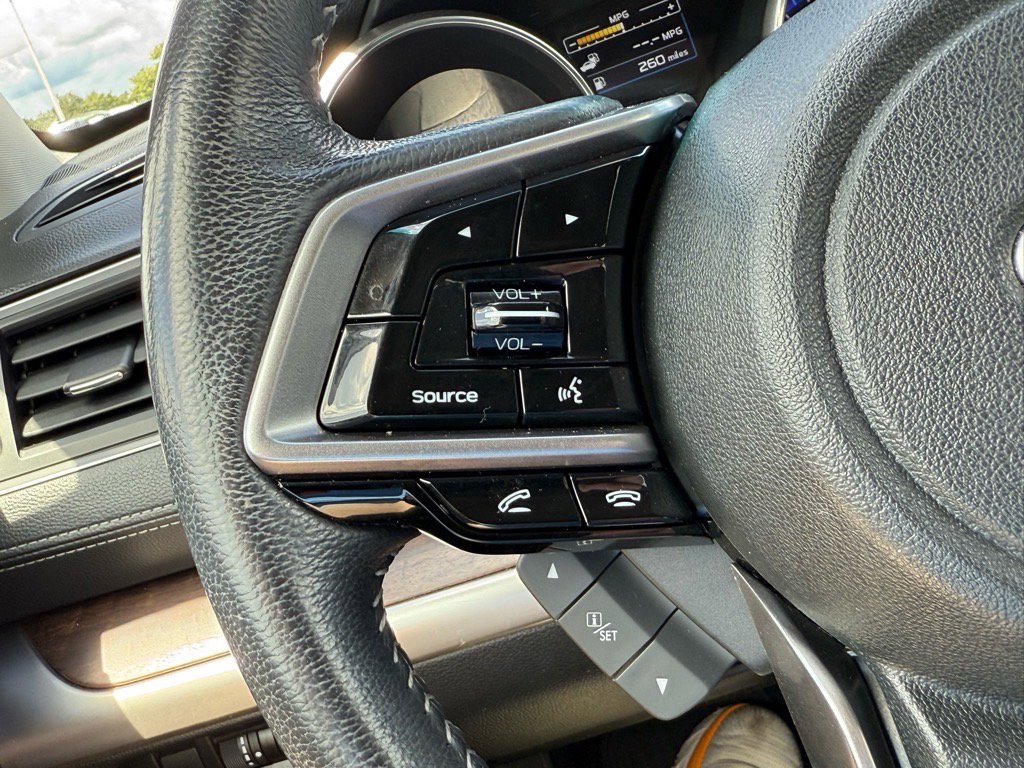 2018 Subaru Outback Limited photo 23