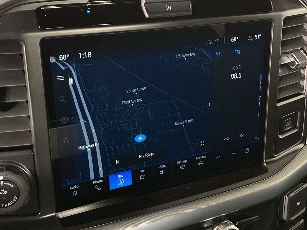 2025 Ford F-150 Lariat photo 3