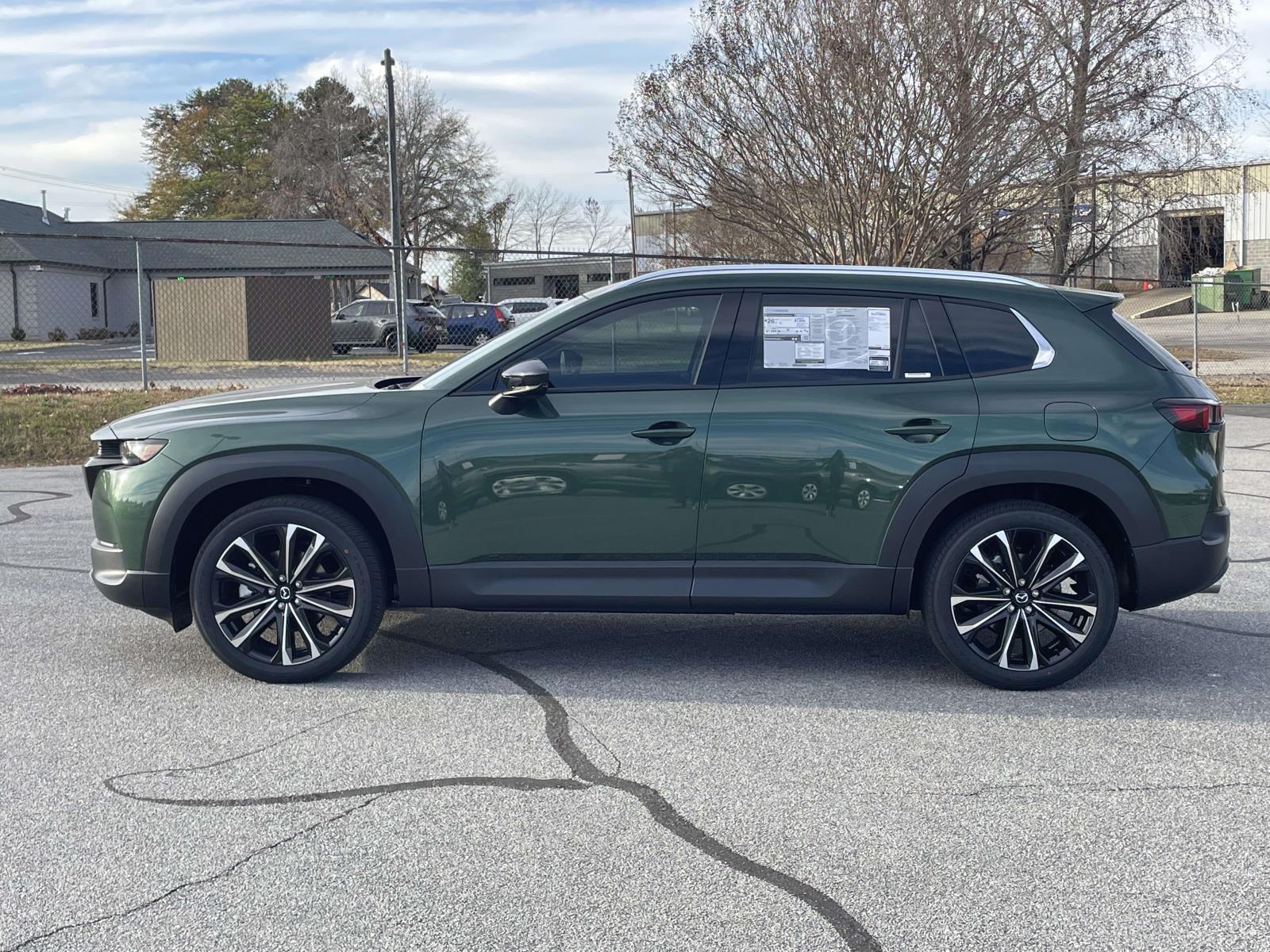 2026 Mazda CX-50 2.5 S Premium photo 4