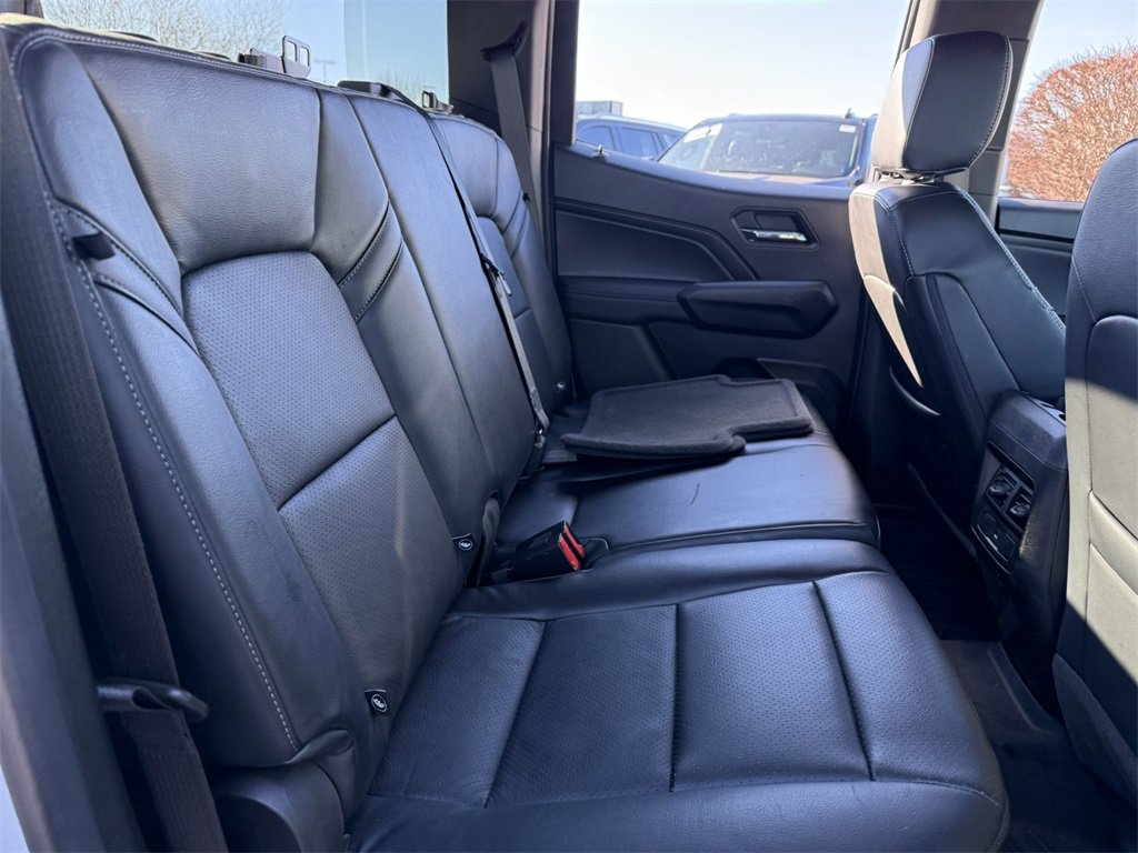 2024 GMC CANYON - Image 32