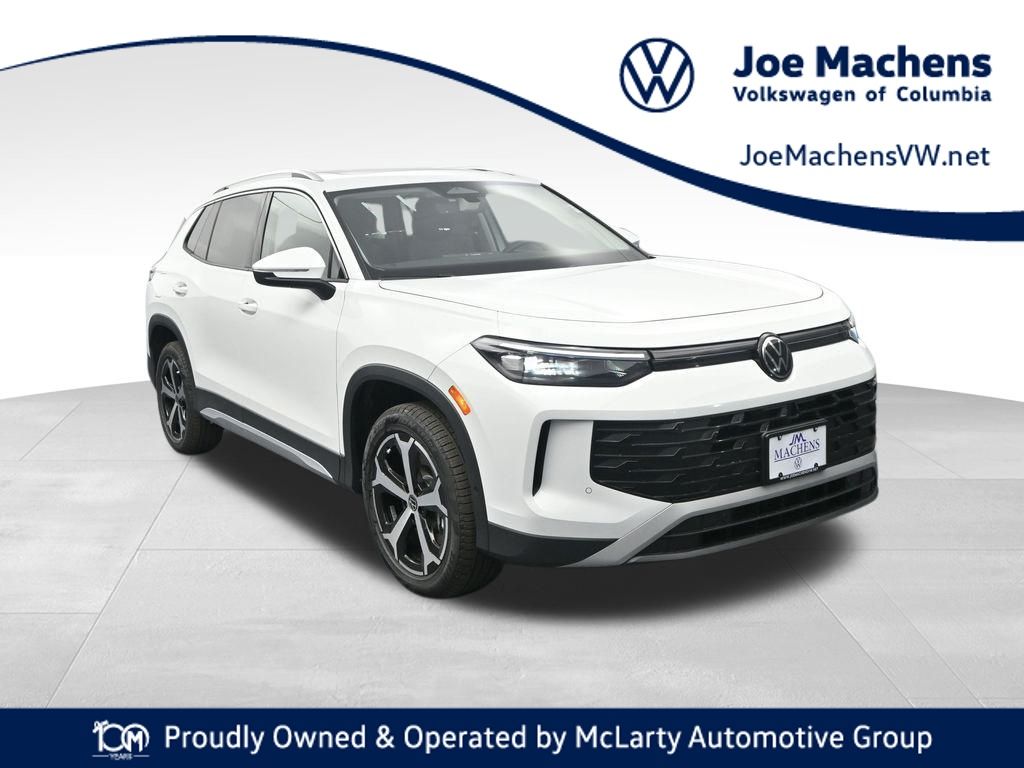 2026 Volkswagen Tiguan SE's photo