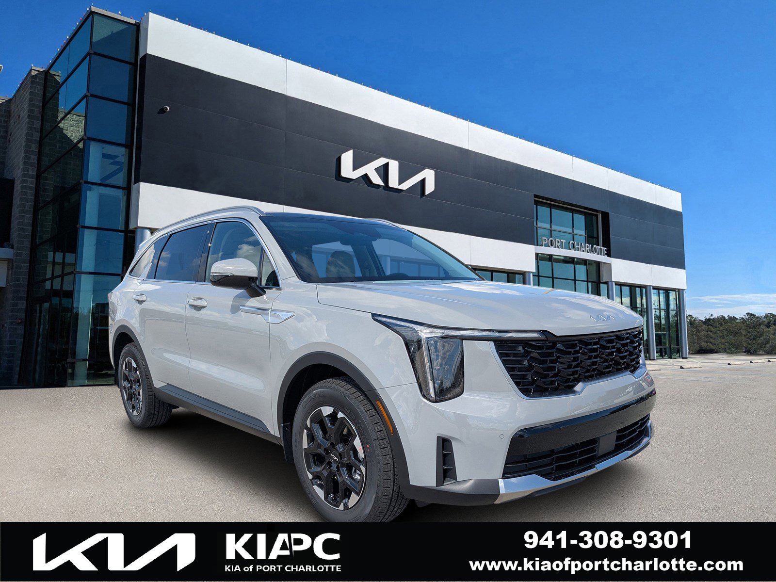 2026 Kia Sorento S's photo