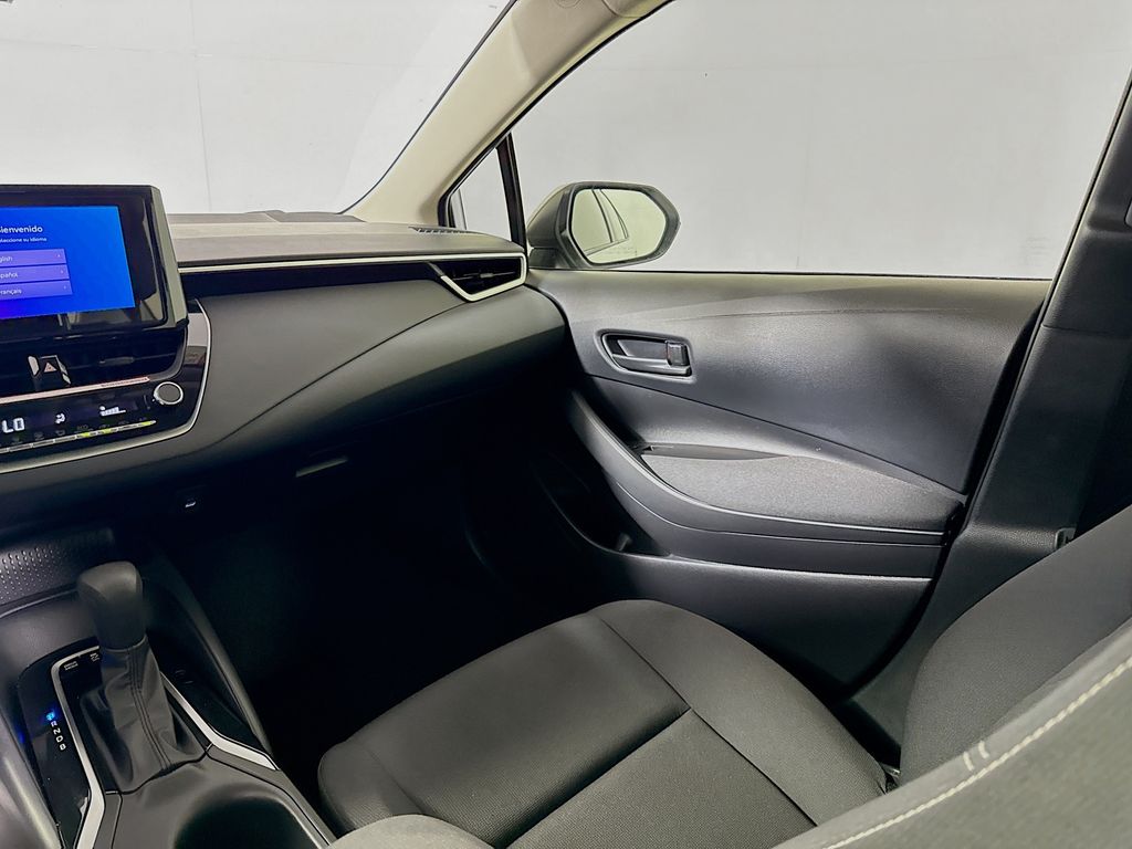 2025 Toyota Corolla Hybrid LE photo 20