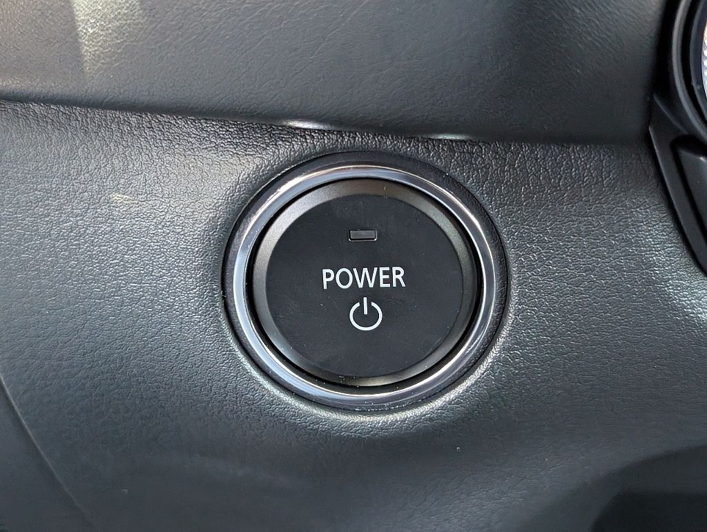 2025 Mazda CX-50 Premium Plus photo 27