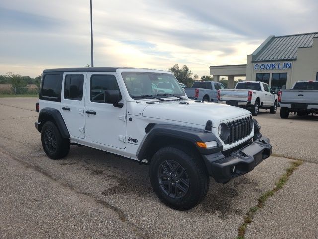 2024 Jeep Wrangler Sport S photo 13