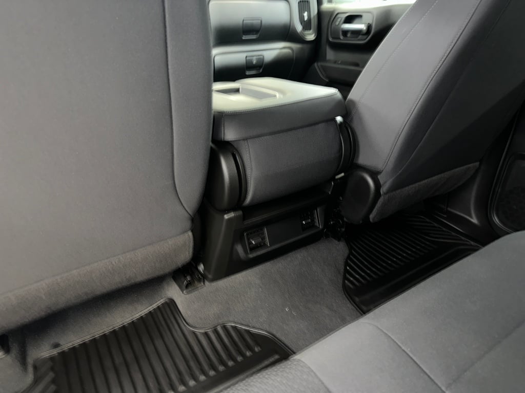 2021 Chevrolet Silverado 1500 Custom photo 6