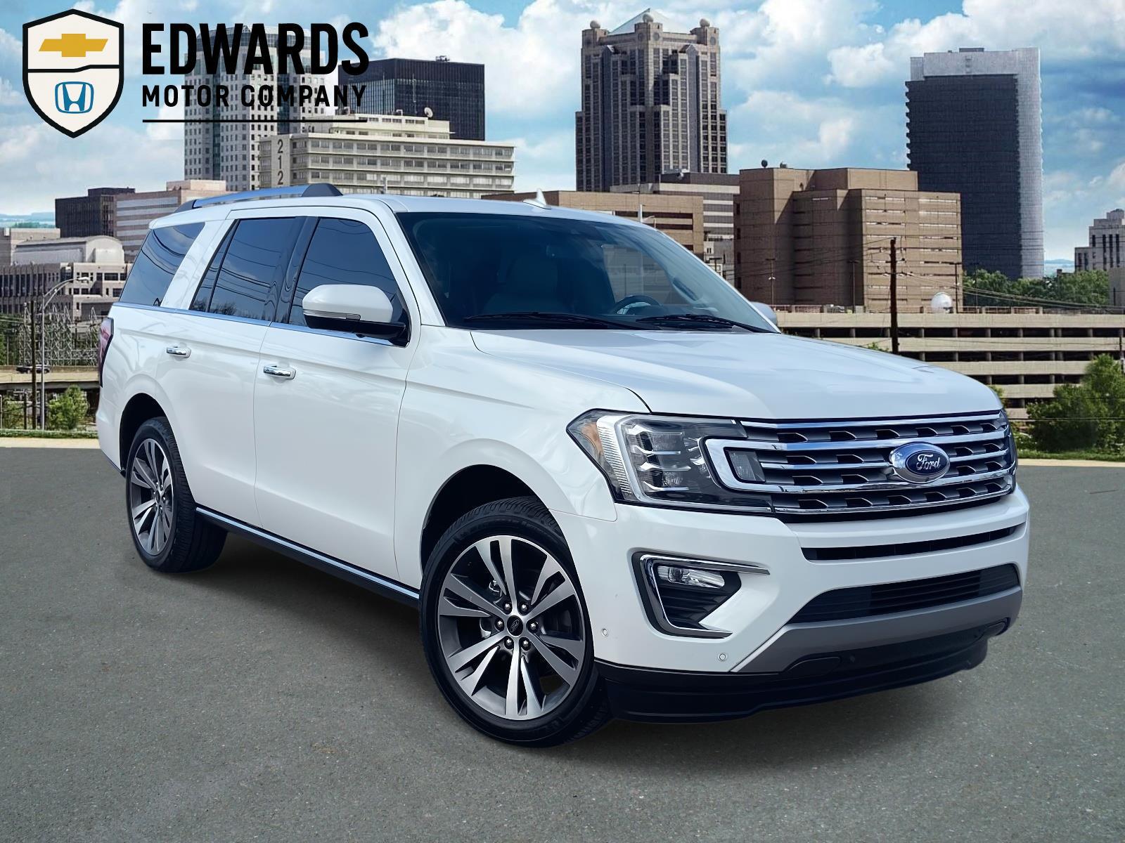 2021 Ford Expedition Limited's photo