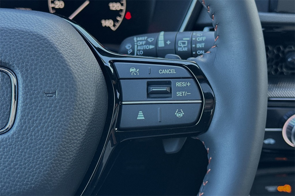 2025 Honda CR-V Hybrid Touring photo 28