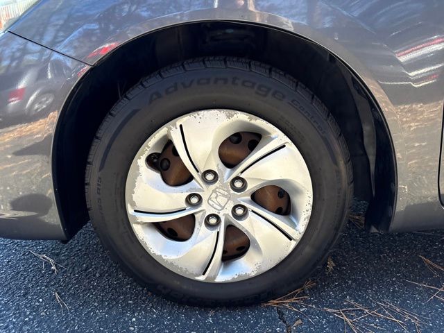 2013 Honda Civic LX photo 2