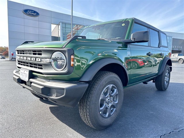 2025 Ford Bronco 4-Door Big Bend's photo