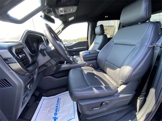 2025 Ford F-150 Lariat photo 4