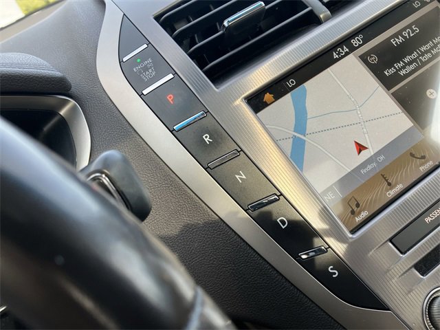 2017 Lincoln MKZ Reserve photo 10