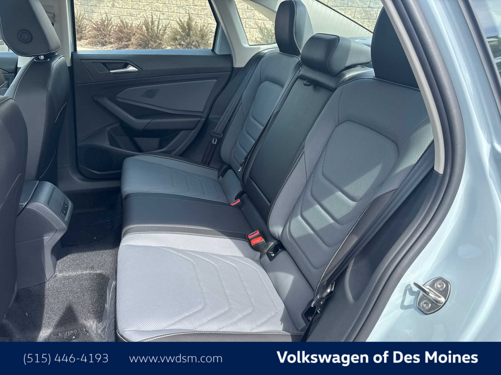 2025 Volkswagen Jetta SEL photo 11