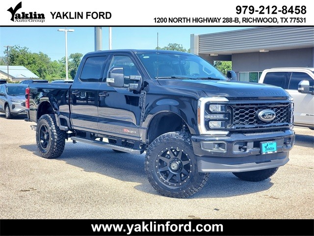 New 2025 Ford Super Duty F-250® Lariat® Crew Cab in Richwood