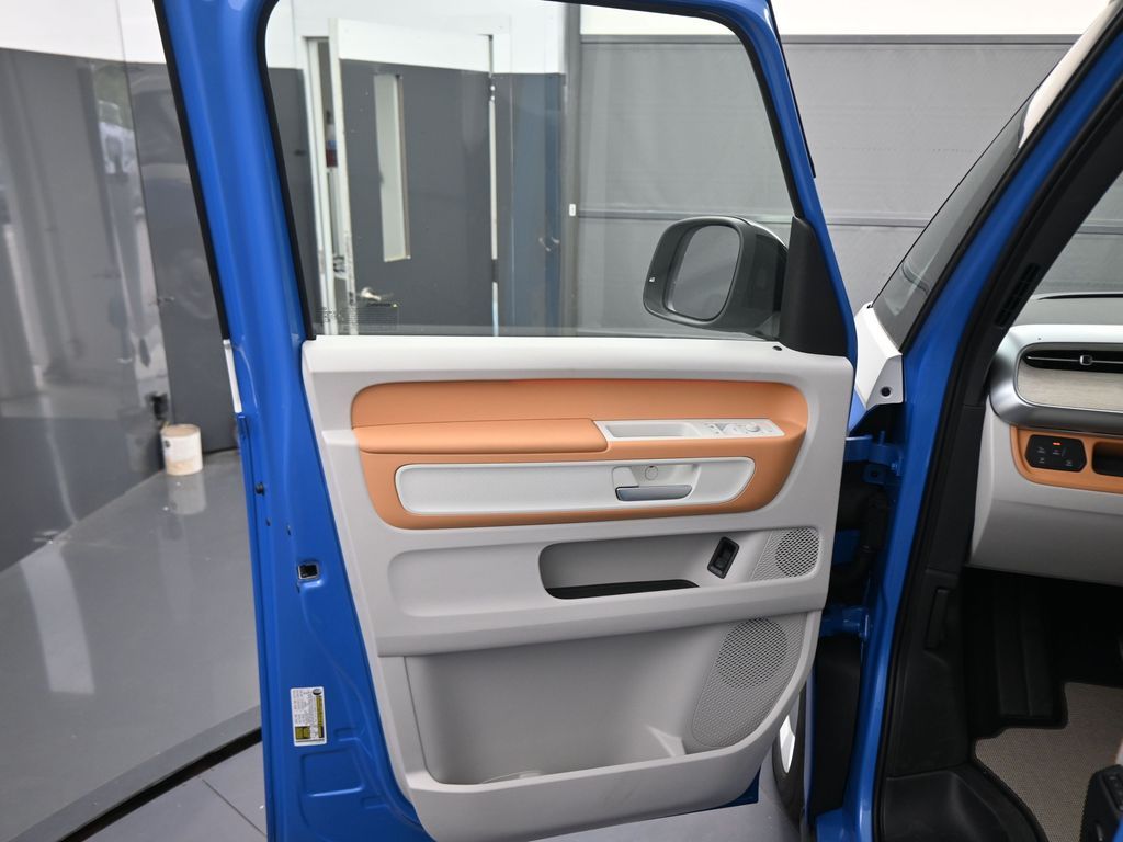 2025 Volkswagen ID. Buzz photo 32