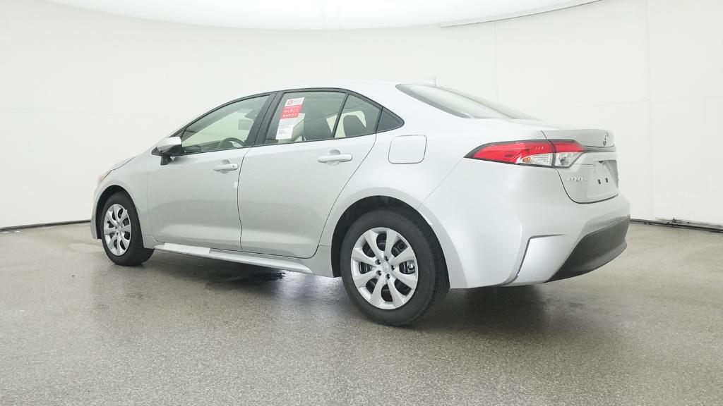 2025 Toyota Corolla Hybrid LE photo 14