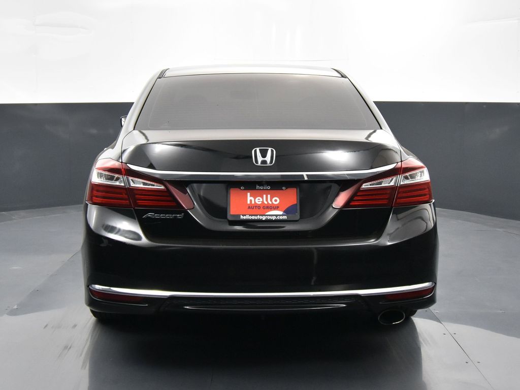 2016 Honda Accord LX photo 29