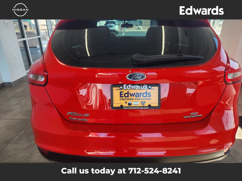 2015 Ford Focus SE photo 7