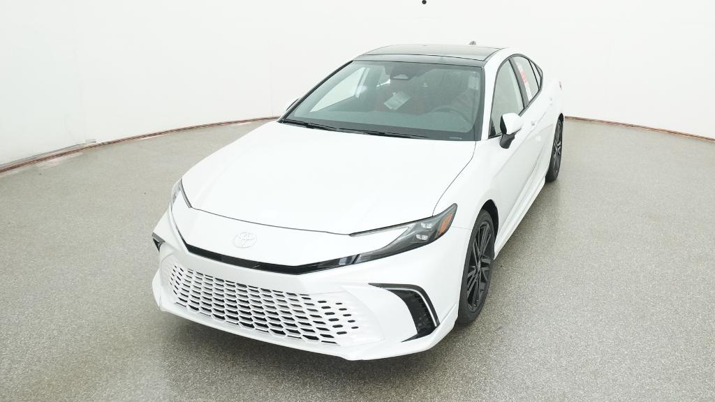 2025 Toyota Camry XSE photo 4