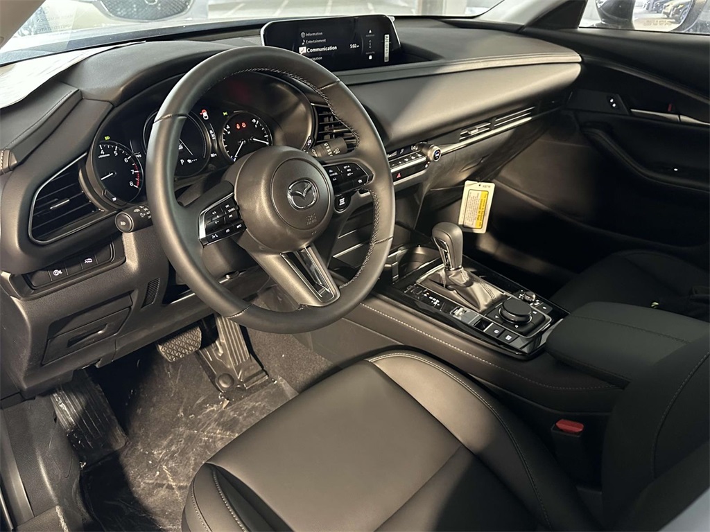 2025 Mazda CX-30 2.5 Select Sport photo 2