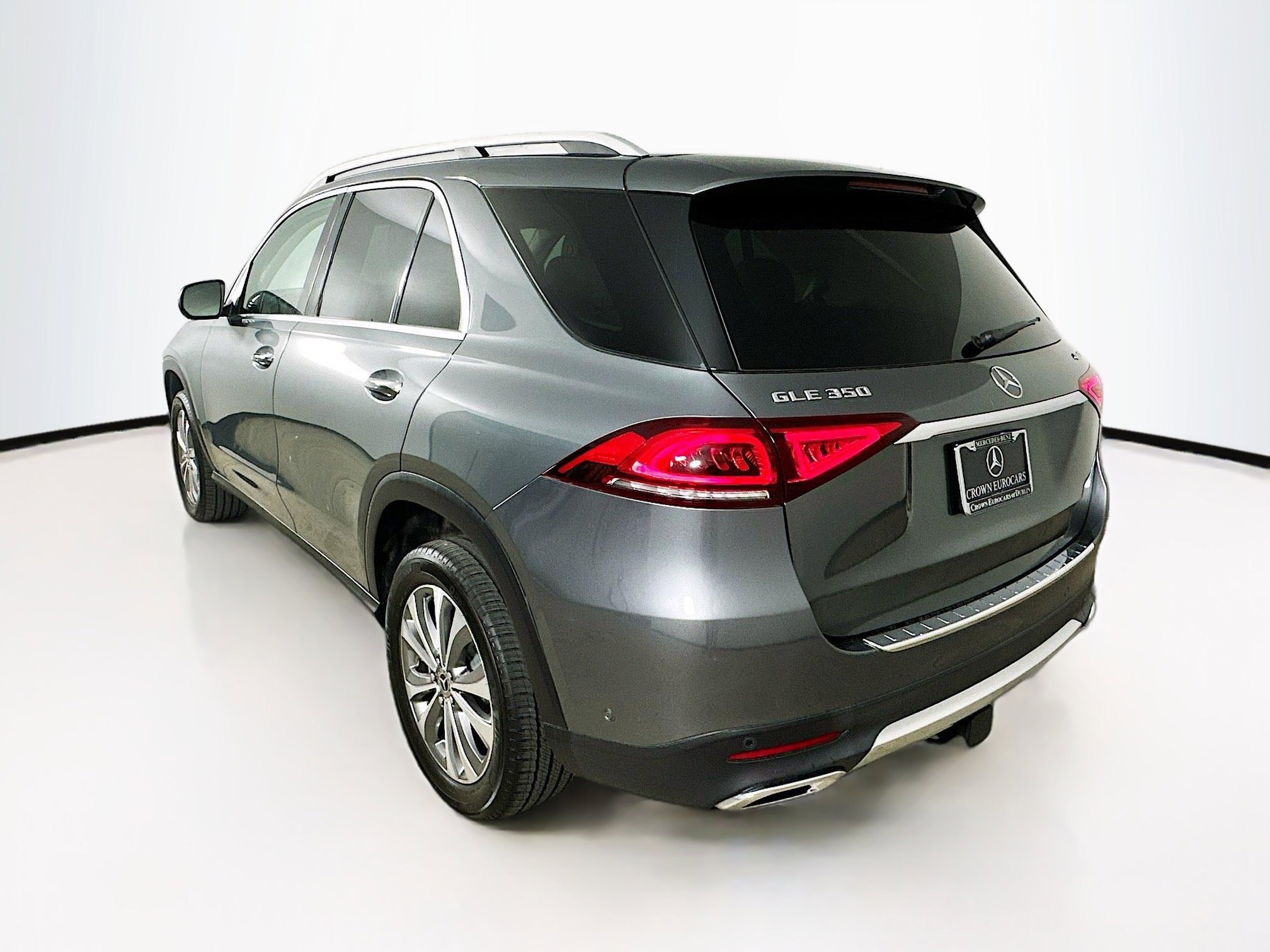 2020 Mercedes Benz GLE 350 4MATIC photo 3