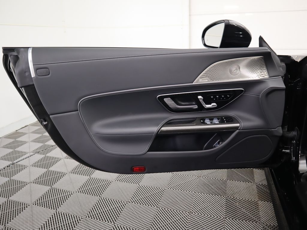 2022 Mercedes Benz SL AMG 63 photo 33