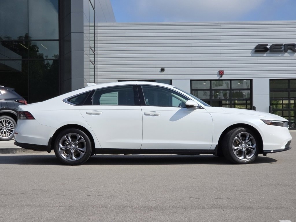 2023 Honda Accord Hybrid EX-L photo 26