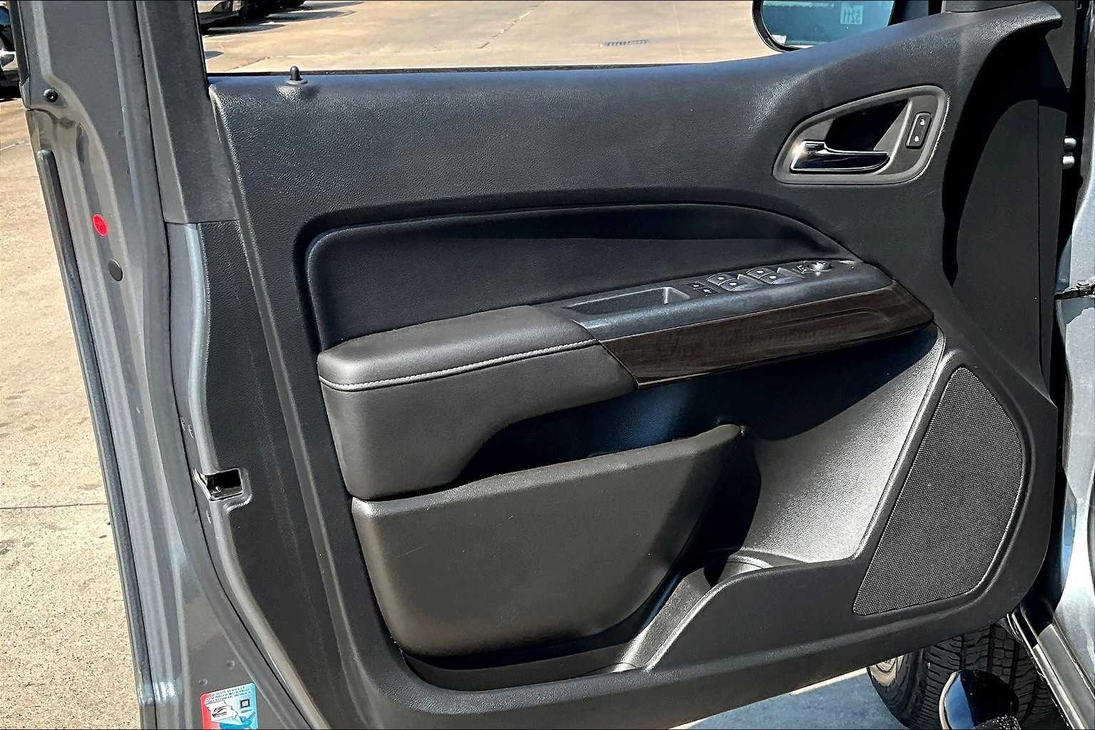 2022 Gmc Canyon Elevation photo 21