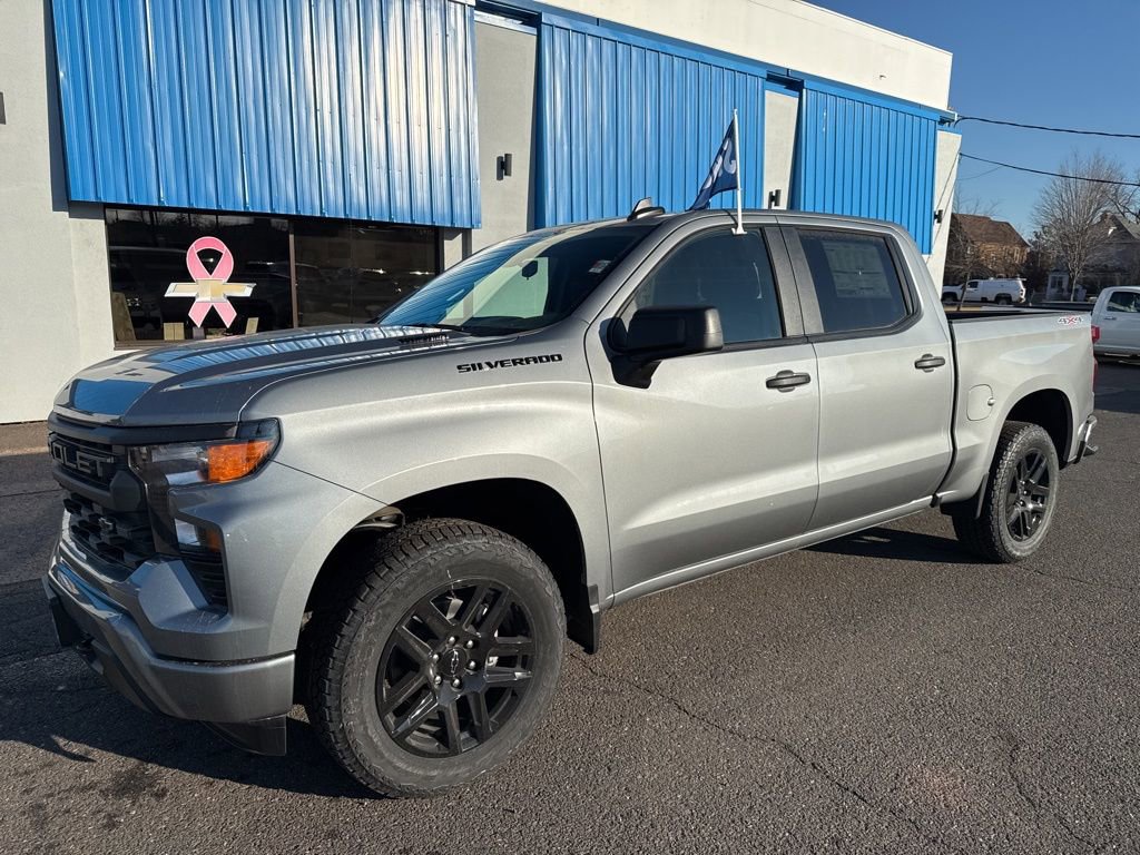 2026 Chevrolet Silverado 1500 Custom's photo