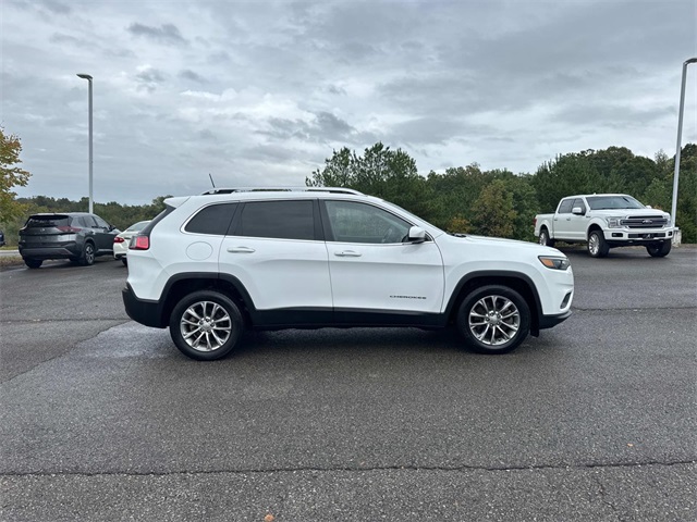 2019 Jeep Cherokee Latitude photo 3