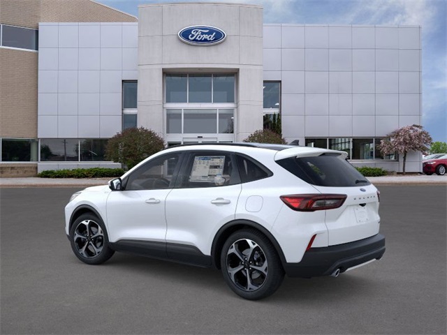 2025 Ford Escape Hybrid ST-Line Select photo 4