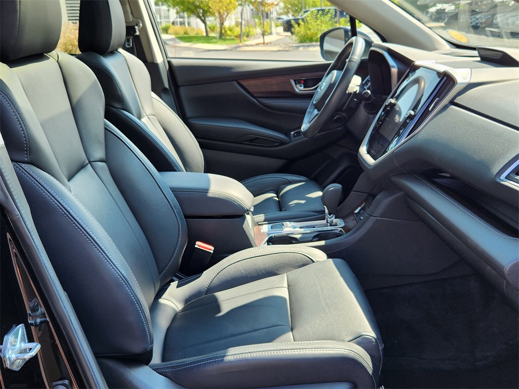 2024 Subaru Ascent Touring photo 19
