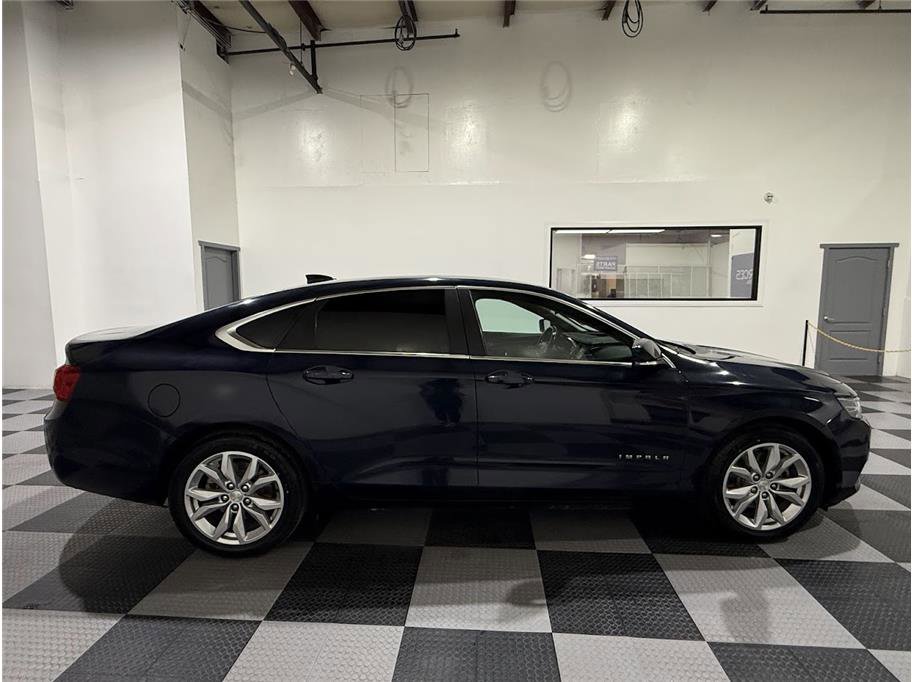 2017 Chevrolet Impala 1LT photo 4