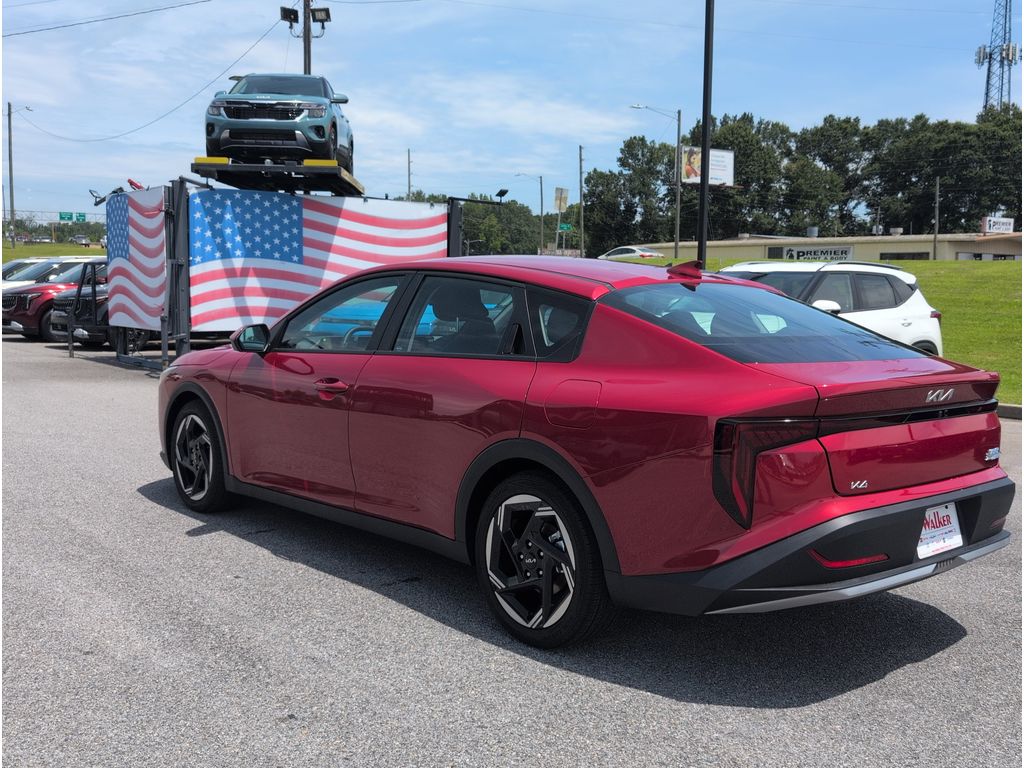2025 Kia K4 EX photo 3