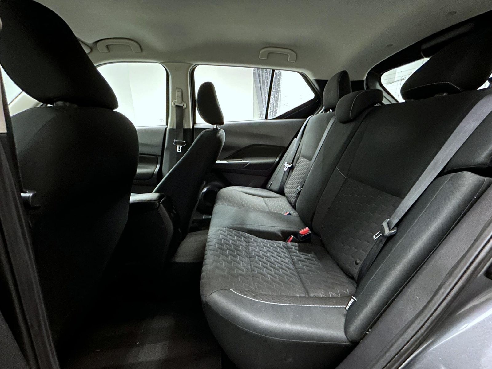 2021 Nissan Kicks SV photo 19