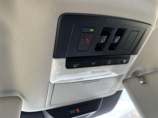 2023 Nissan Pathfinder SV photo 33