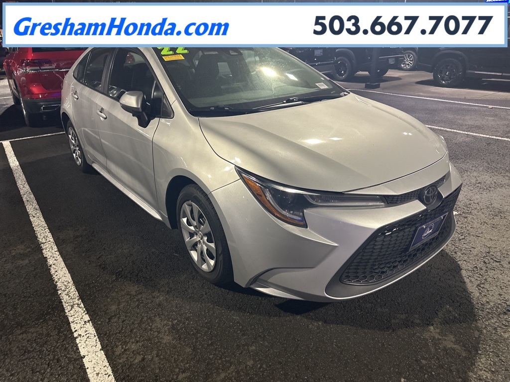 2022 Toyota Corolla LE's photo