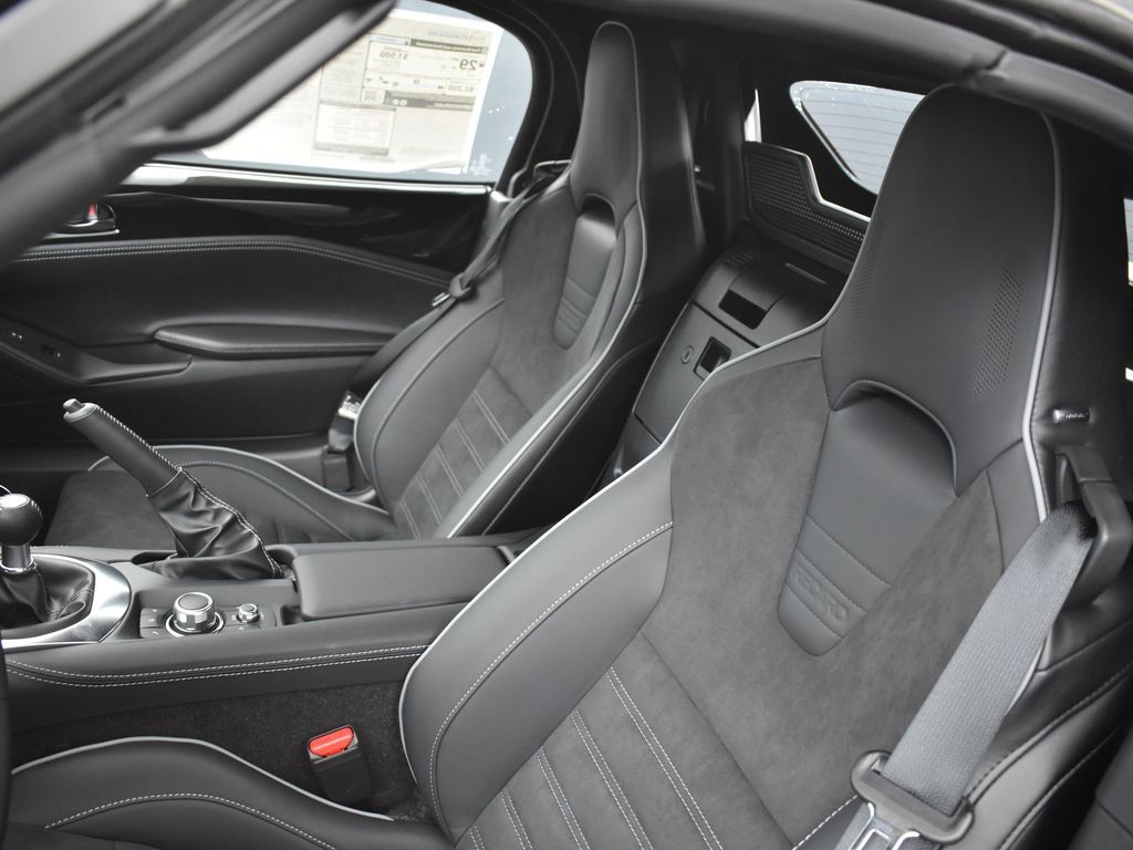 2025 Mazda MX-5 Miata Miata photo 8