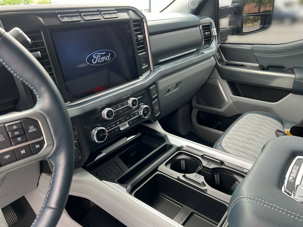 2024 Ford F-250 Limited photo 4