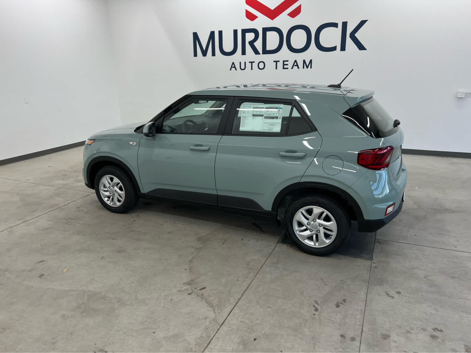 2026 Hyundai Venue SE photo 2