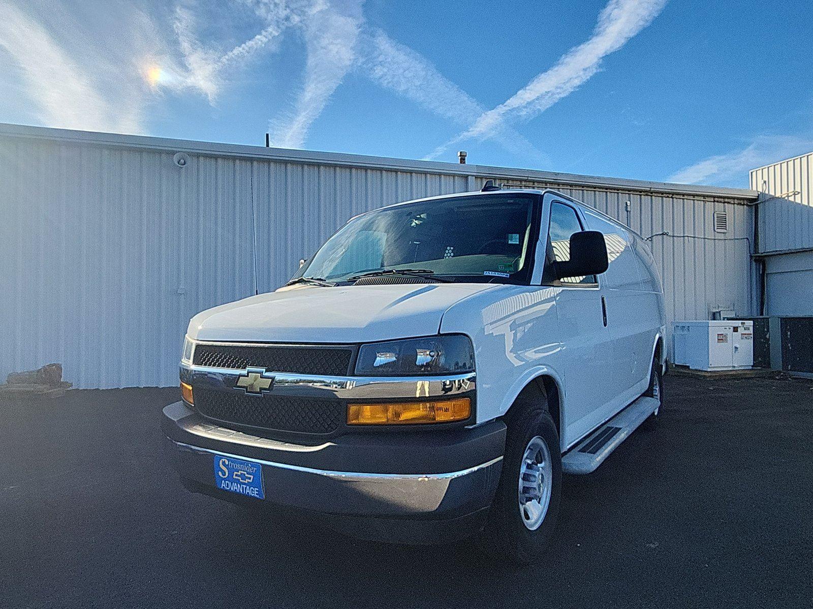 2024 Chevrolet Express Base's photo