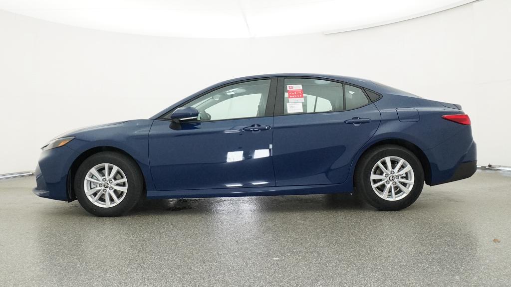 2026 Toyota Camry LE photo 10