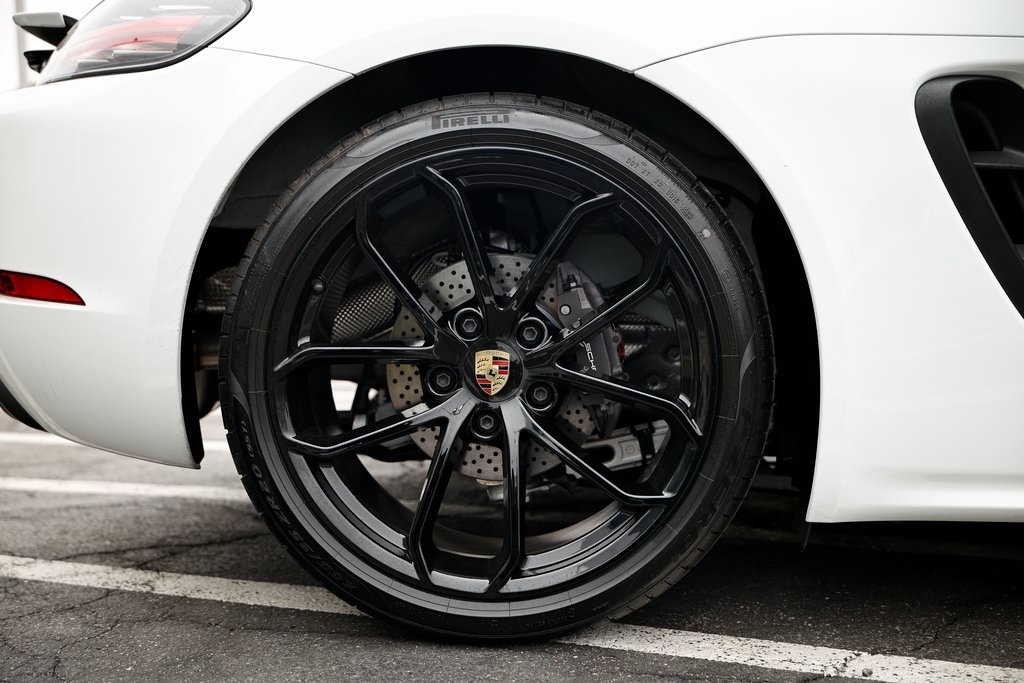 2024 Porsche Boxster photo 15