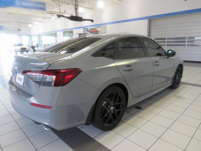 2026 Honda Civic Sport photo 2