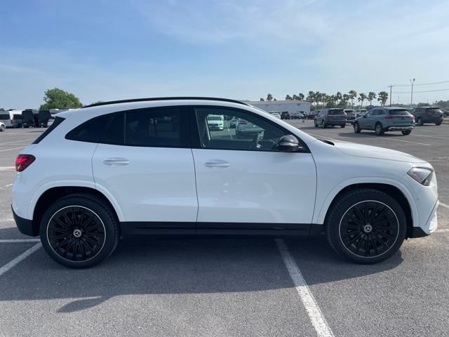 2025 Mercedes Benz GLA 250 photo 14