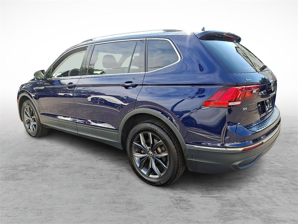 2022 Volkswagen Tiguan SE photo 6