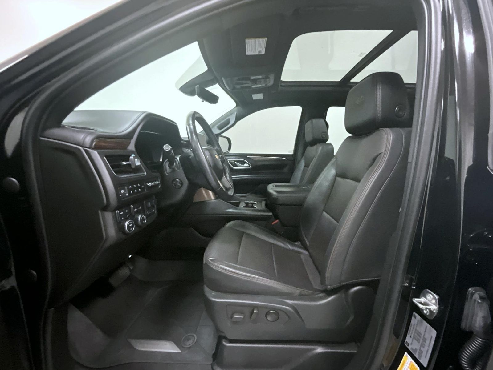 2022 Chevrolet Tahoe High Country photo 9
