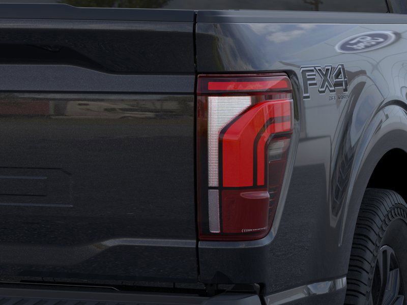 2025 Ford F-150 Lariat photo 19