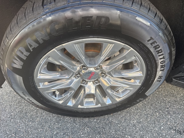 2023 Gmc Yukon XL Denali photo 4