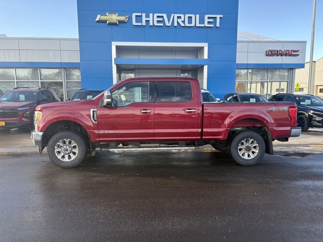 2017 Ford F-350 Super Duty Lariat